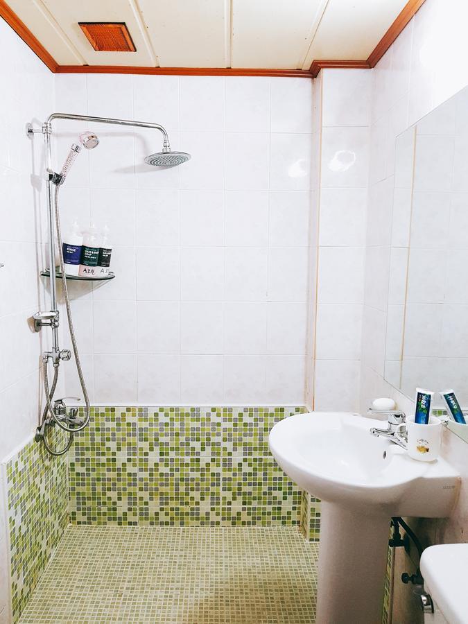 Gumi A Motel Exteriör bild
